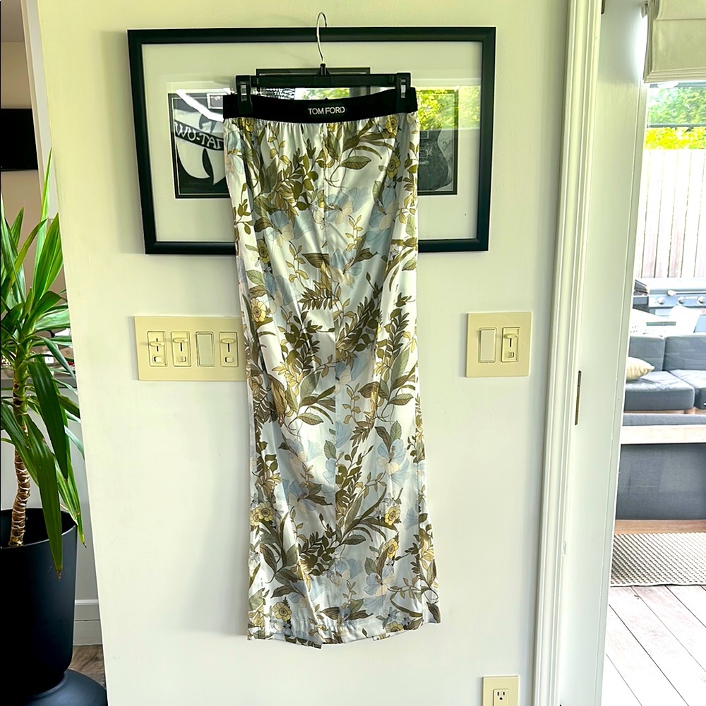 TOM FORD silk tube maxi dress fits size XS